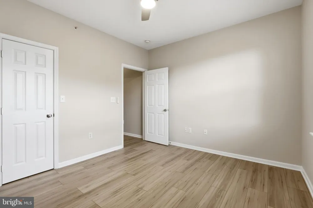 19611 GALWAY BAY CIRCLE #402 Germantown, MD 20874