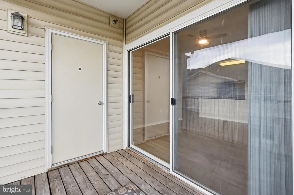 19611 GALWAY BAY CIRCLE #402 Germantown, MD 20874