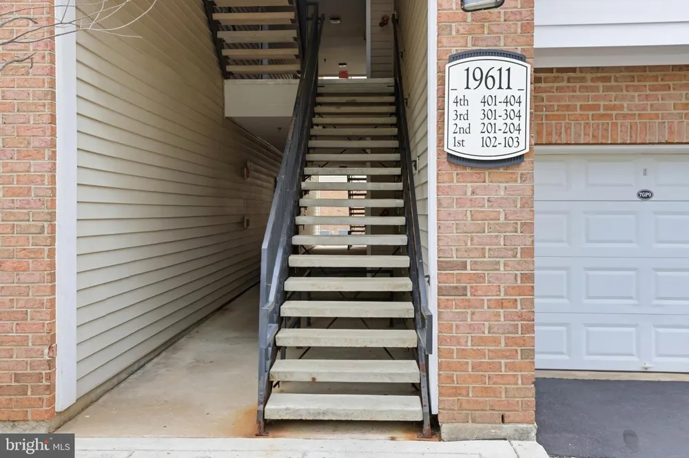 19611 GALWAY BAY CIRCLE #402 Germantown, MD 20874