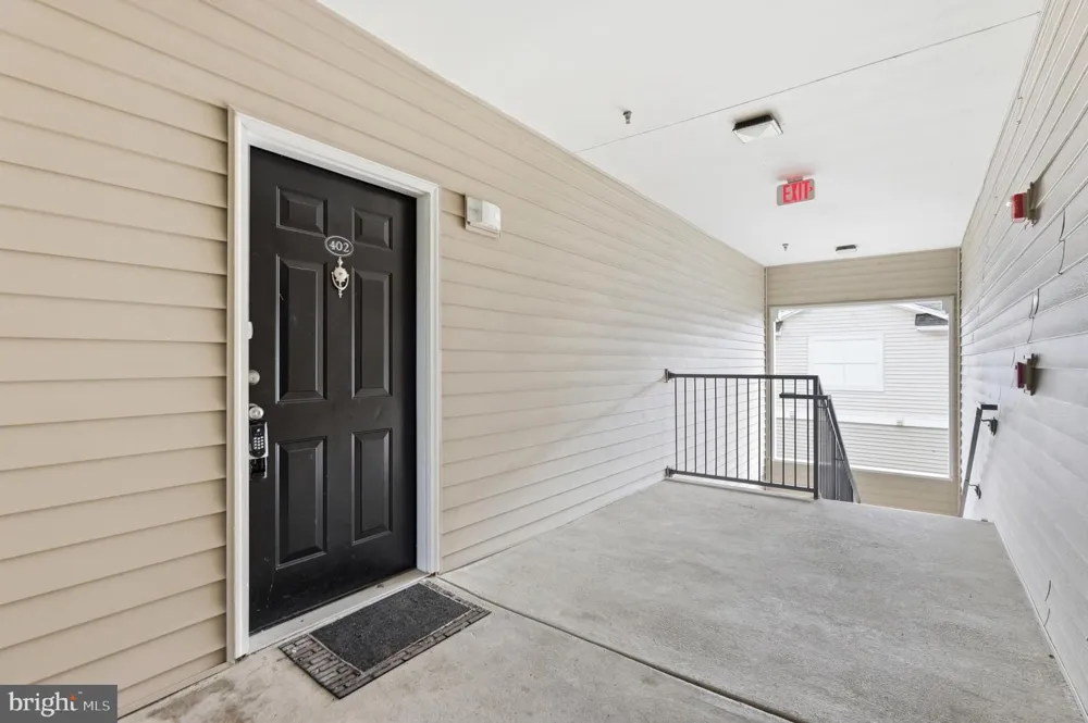 19611 GALWAY BAY CIRCLE #402 Germantown, MD 20874