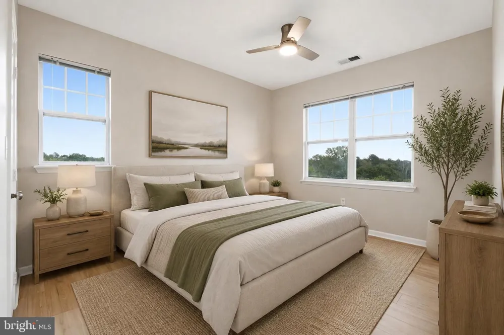 19611 GALWAY BAY CIRCLE #402 Germantown, MD 20874