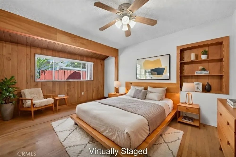 7238 Balcom Avenue Reseda, CA 91335