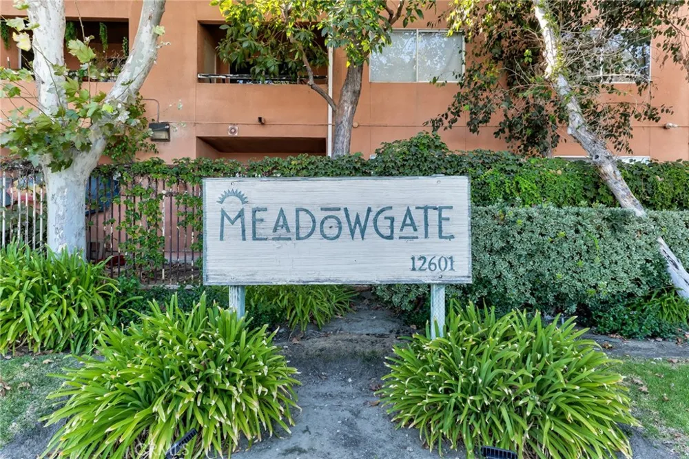 12601 Van Nuys Boulevard #104 Pacoima, CA 91331