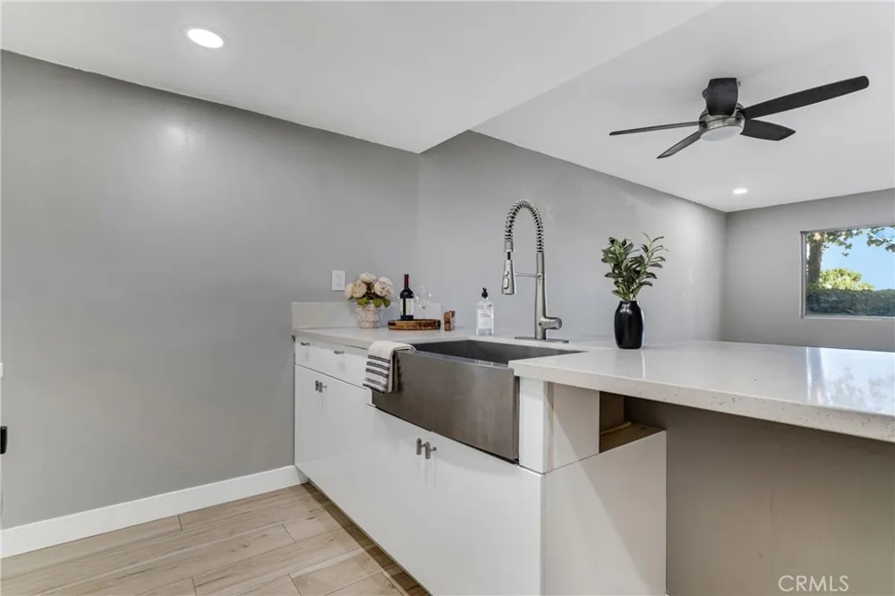 12601 Van Nuys Boulevard #104 Pacoima, CA 91331