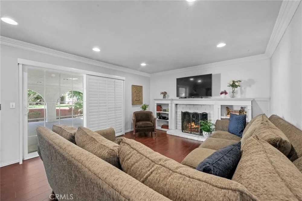 1001 Highland Court Upland, CA 91786
