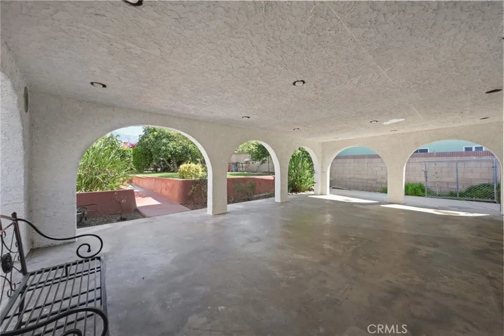 1001 Highland Court Upland, CA 91786