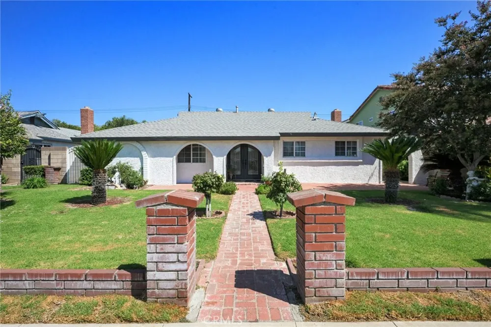 1001 Highland Court Upland, CA 91786