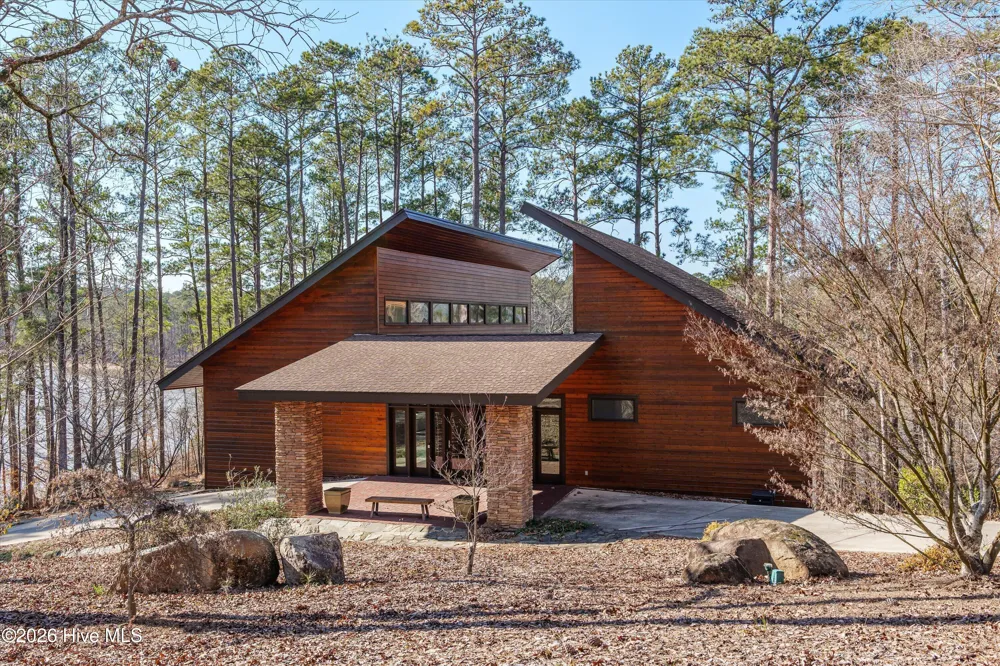 210 Bellefaye Lane Mccormick, SC 29835