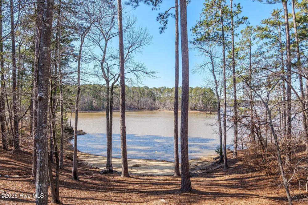 210 Bellefaye Lane Mccormick, SC 29835