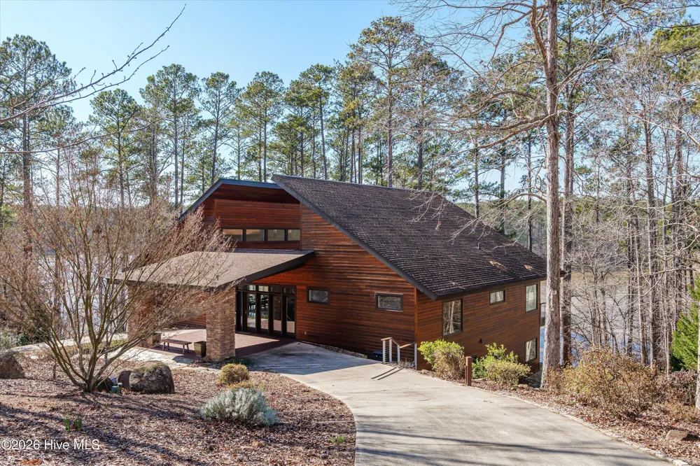 210 Bellefaye Lane Mccormick, SC 29835