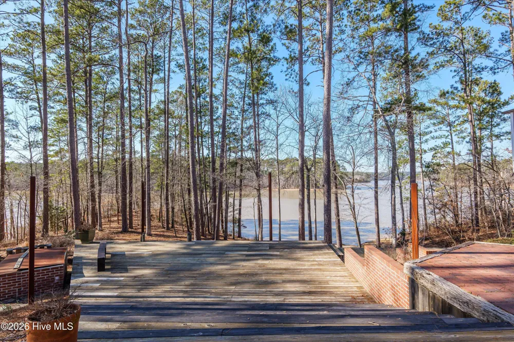 210 Bellefaye Lane Mccormick, SC 29835