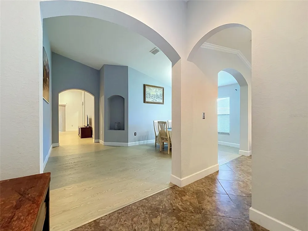 418 MAJESTIC GARDENS BLVD Winter Haven, FL 33880