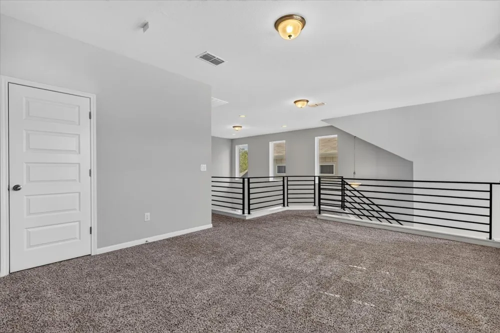 11200 El Capitan Drive Austin, TX 78747
