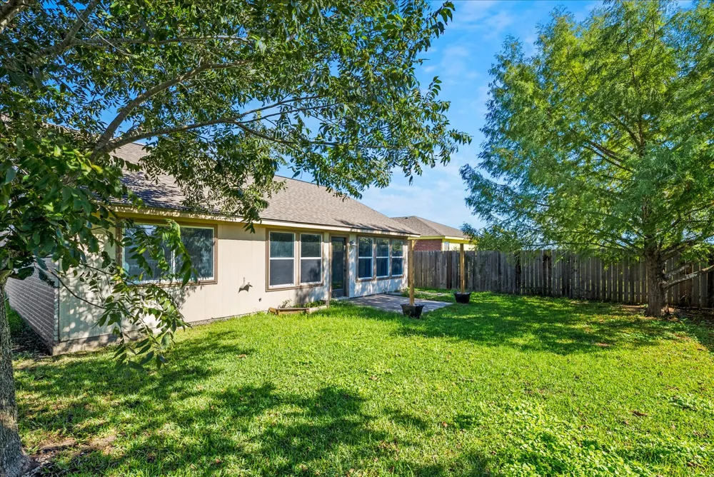 Address Not Shown Lockhart, TX 78644