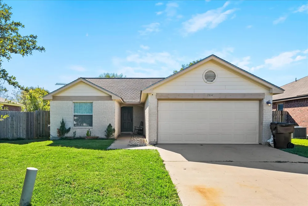 Address Not Shown Lockhart, TX 78644