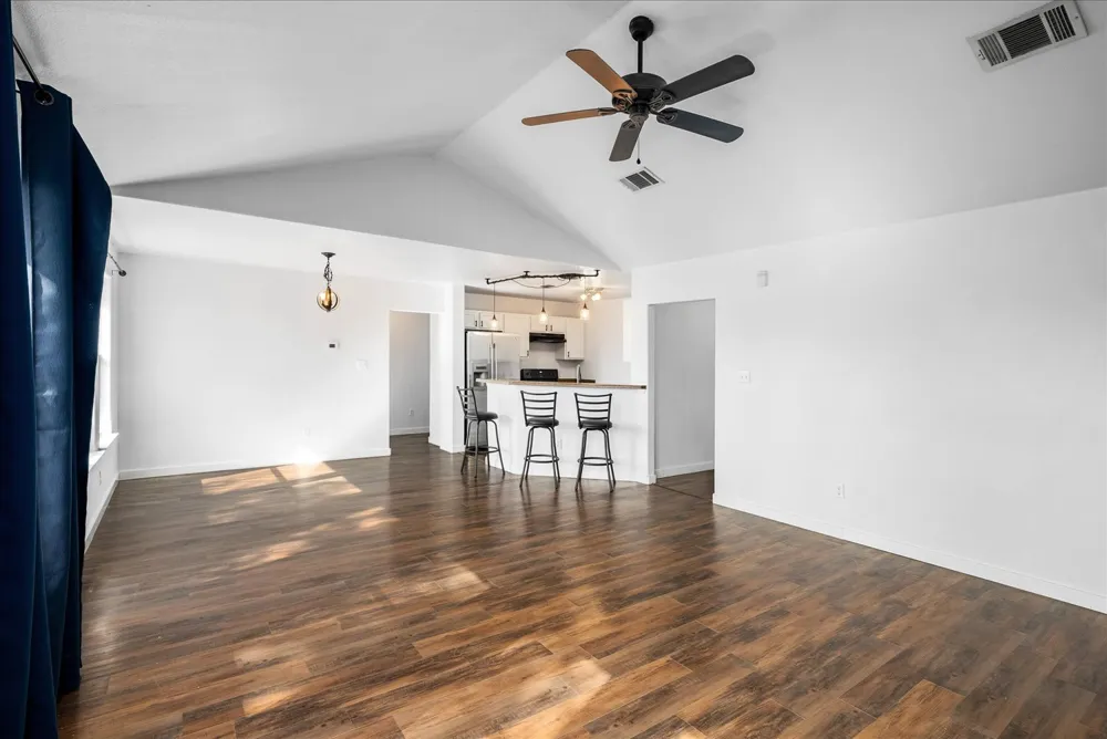 Address Not Shown Lockhart, TX 78644