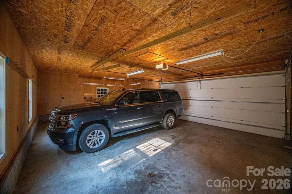 1306 11th Avenue SE Hickory, NC 28602