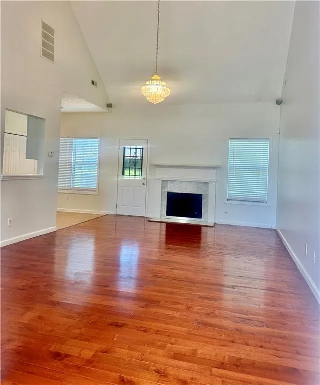 1815 Jeffery Court Riverdale, GA 30296
