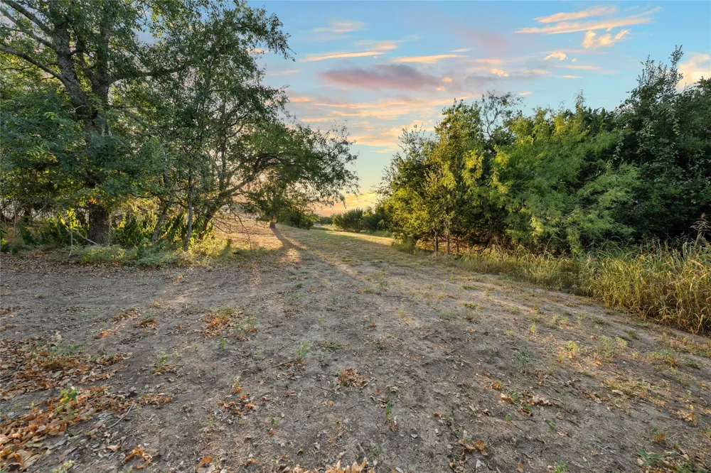 201 Private Road 4296 Clifton, TX 76634