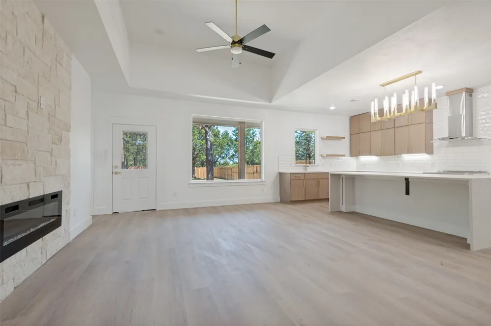 3913 Blue Ridge Boulevard Dallas, TX 75233