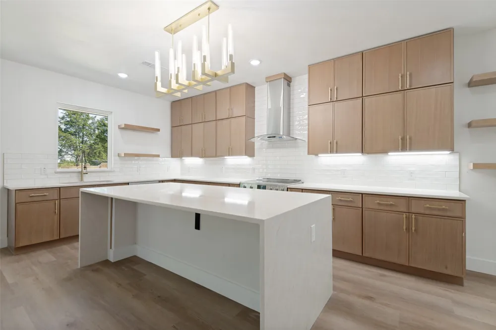 3913 Blue Ridge Boulevard Dallas, TX 75233