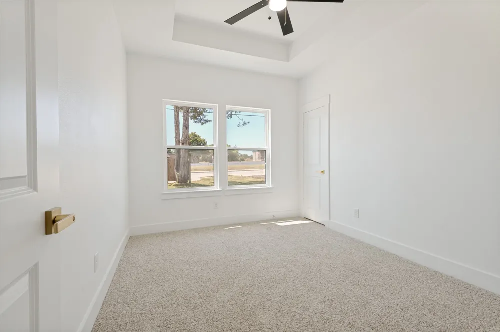 3913 Blue Ridge Boulevard Dallas, TX 75233