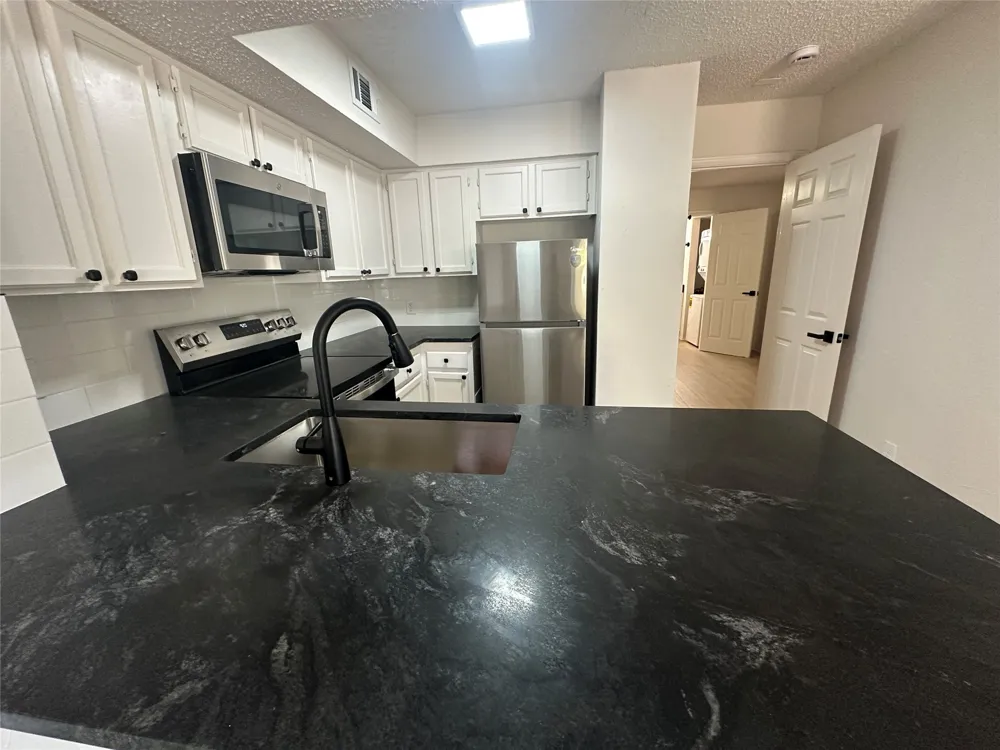 2305 Basil Drive #D108 Arlington, TX 76006