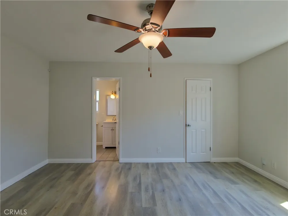 6928 Lubao Avenue Winnetka, CA 91306