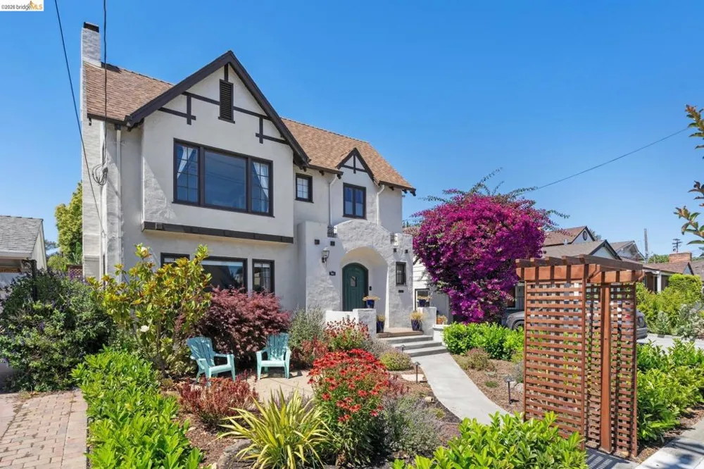 964 Estudillo Ave San Leandro, CA 94577