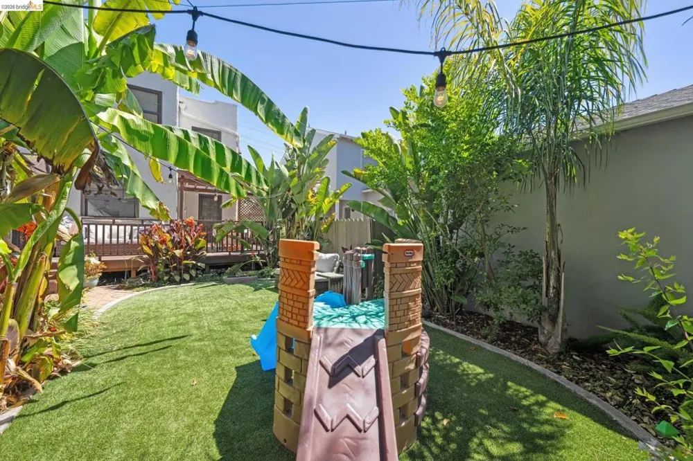 964 Estudillo Ave San Leandro, CA 94577