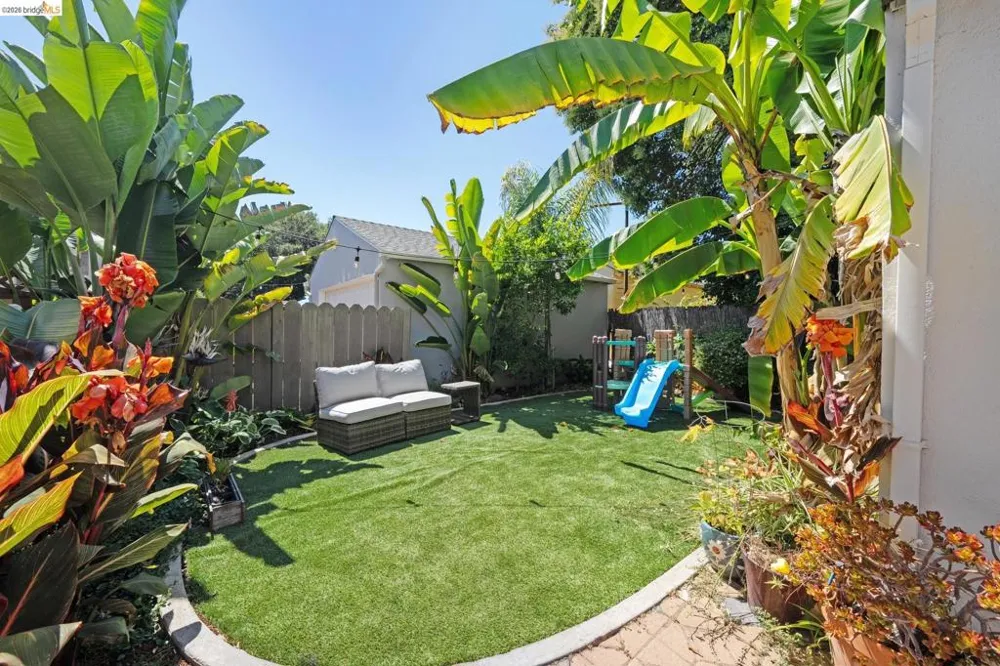 964 Estudillo Ave San Leandro, CA 94577