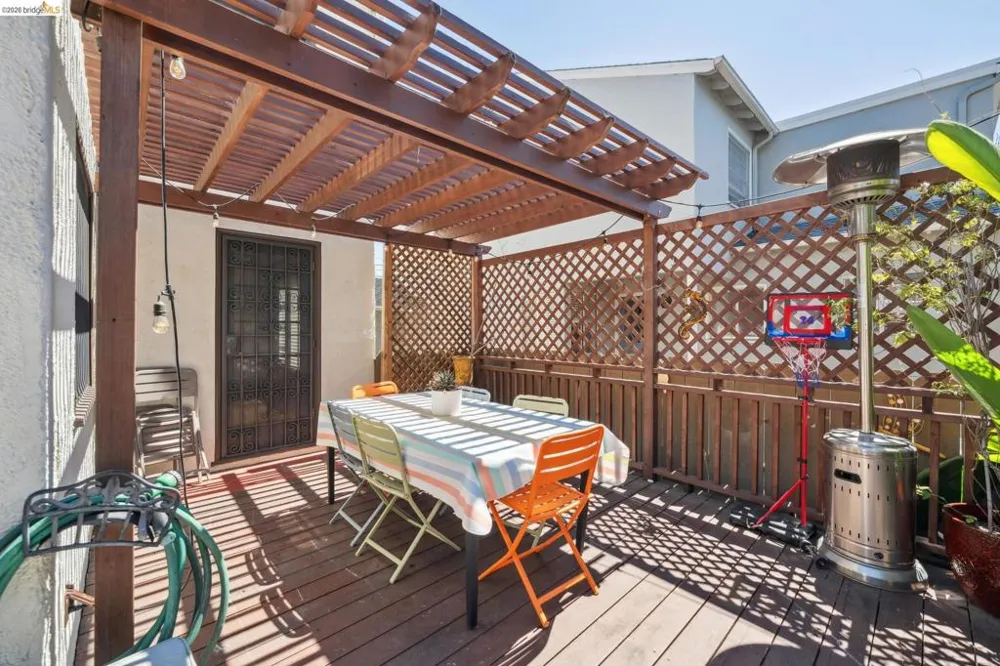 964 Estudillo Ave San Leandro, CA 94577