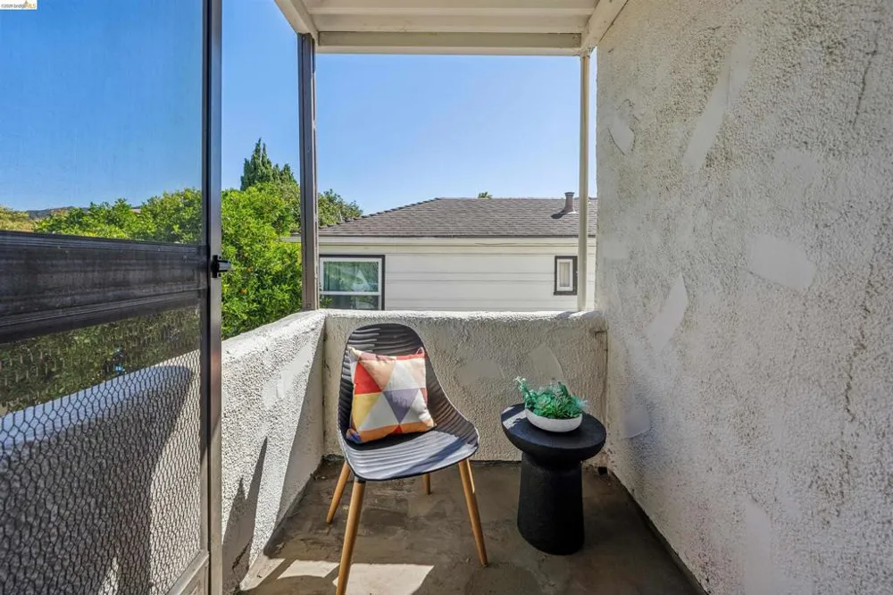 964 Estudillo Ave San Leandro, CA 94577