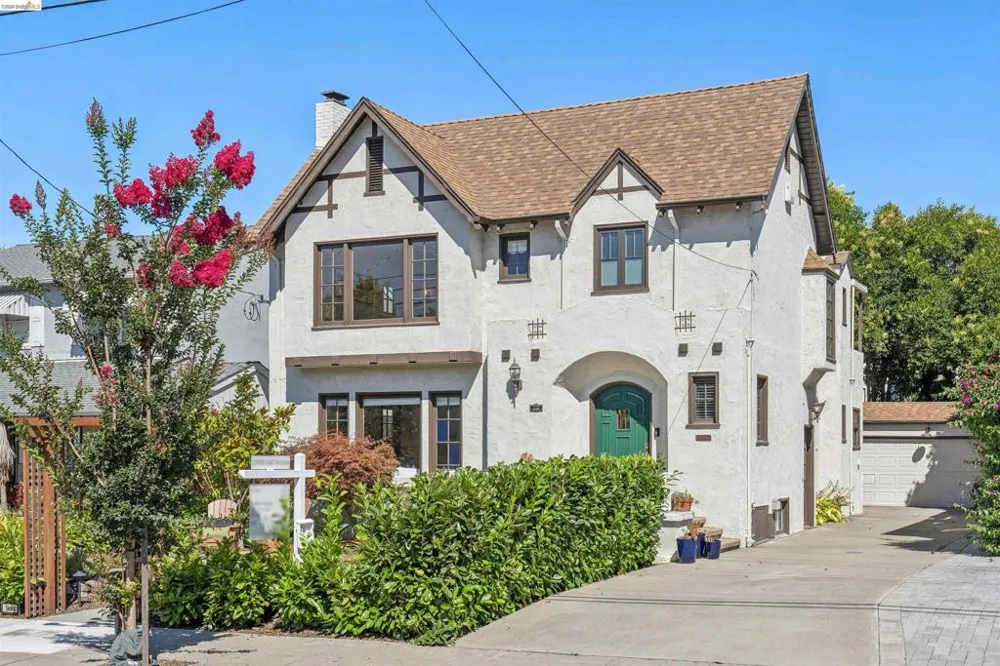 964 Estudillo Ave San Leandro, CA 94577
