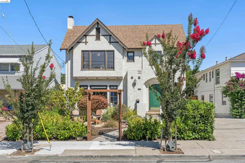 964 Estudillo Ave San Leandro, CA 94577