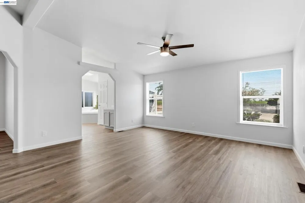 4437 W Grayson Modesto, CA 95358