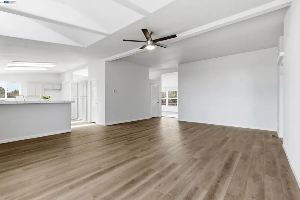 4437 W Grayson Modesto, CA 95358