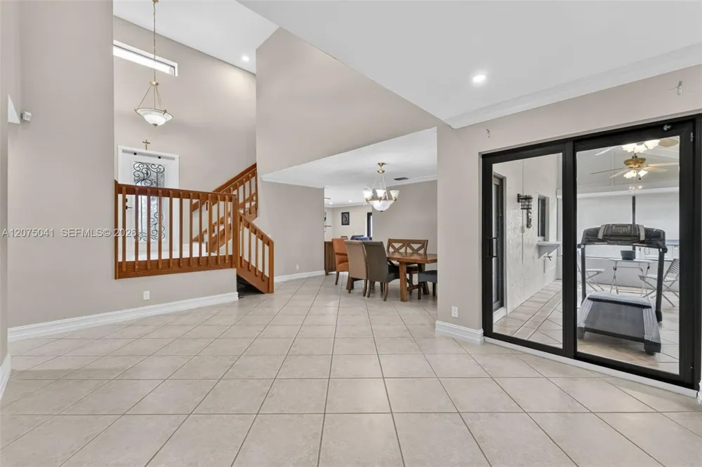 2116 Austin Weston, FL 33326