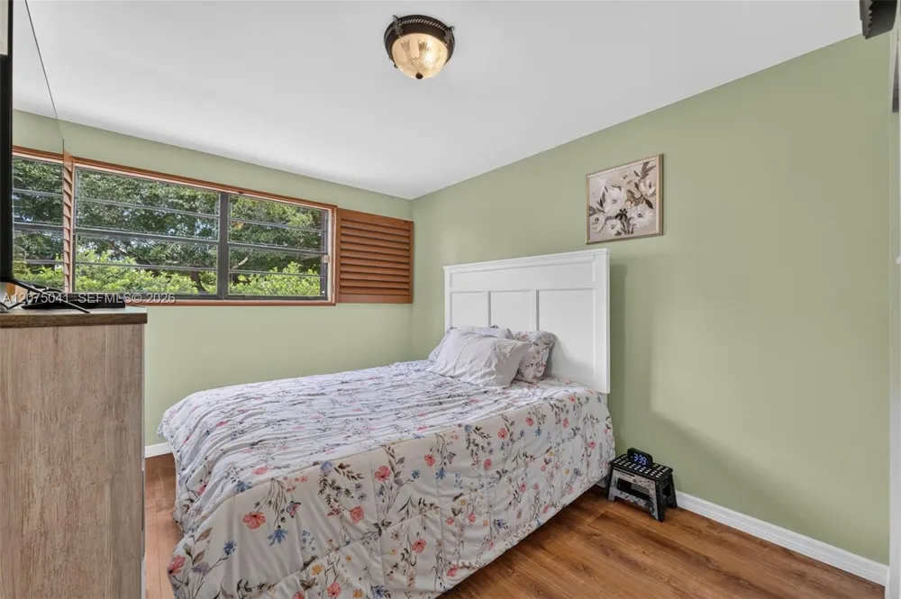 2116 Austin Weston, FL 33326