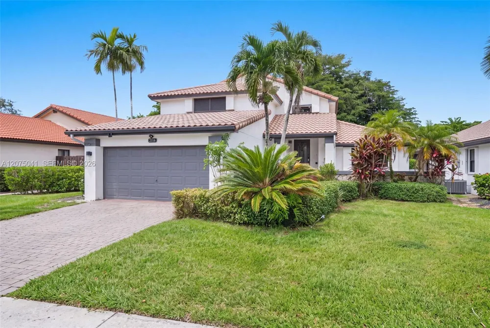 2116 Austin Weston, FL 33326