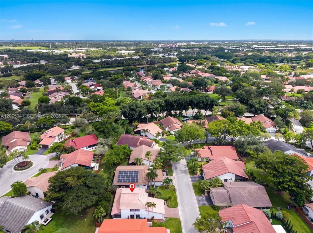 2116 Austin Weston, FL 33326