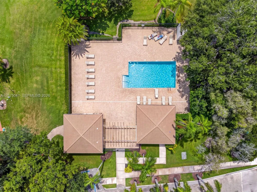 2116 Austin Weston, FL 33326