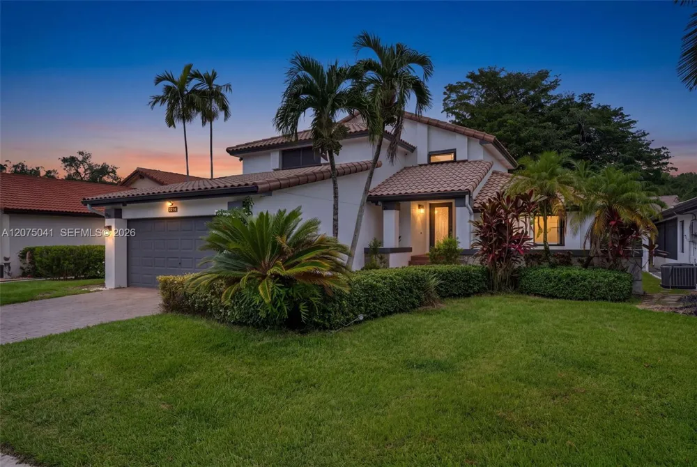 2116 Austin Weston, FL 33326