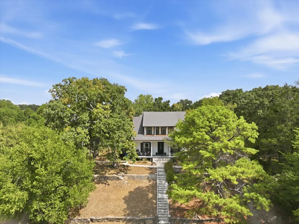 407 Seven Springs Tishomingo, OK 73460