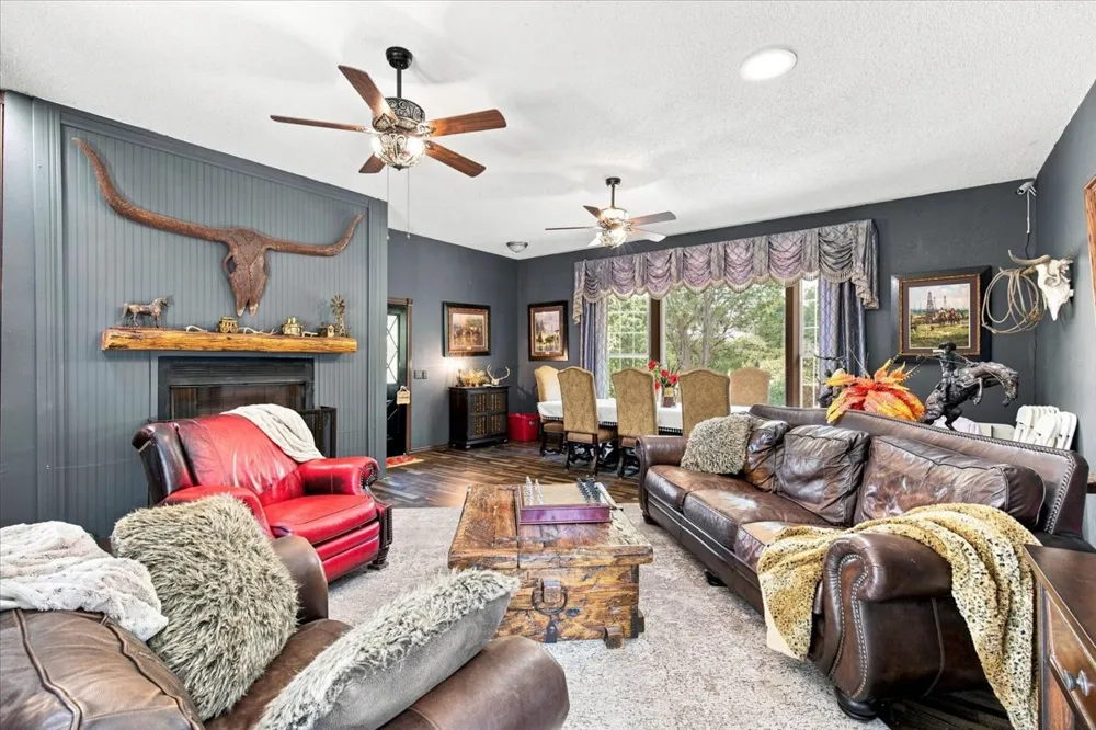 407 Seven Springs Tishomingo, OK 73460