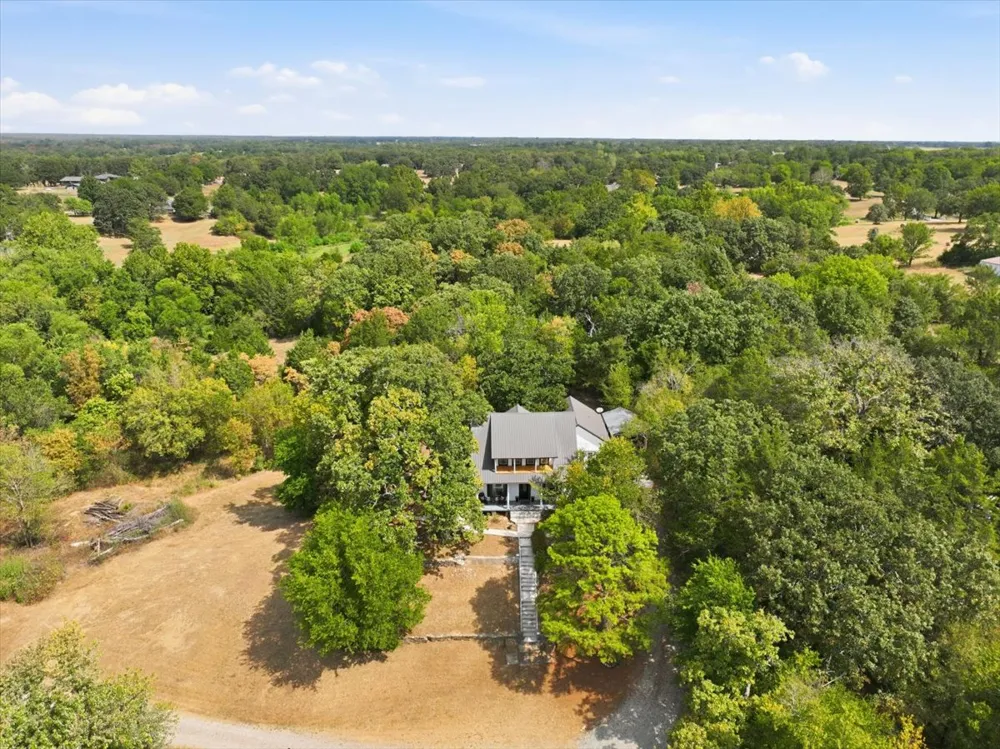 407 Seven Springs Tishomingo, OK 73460
