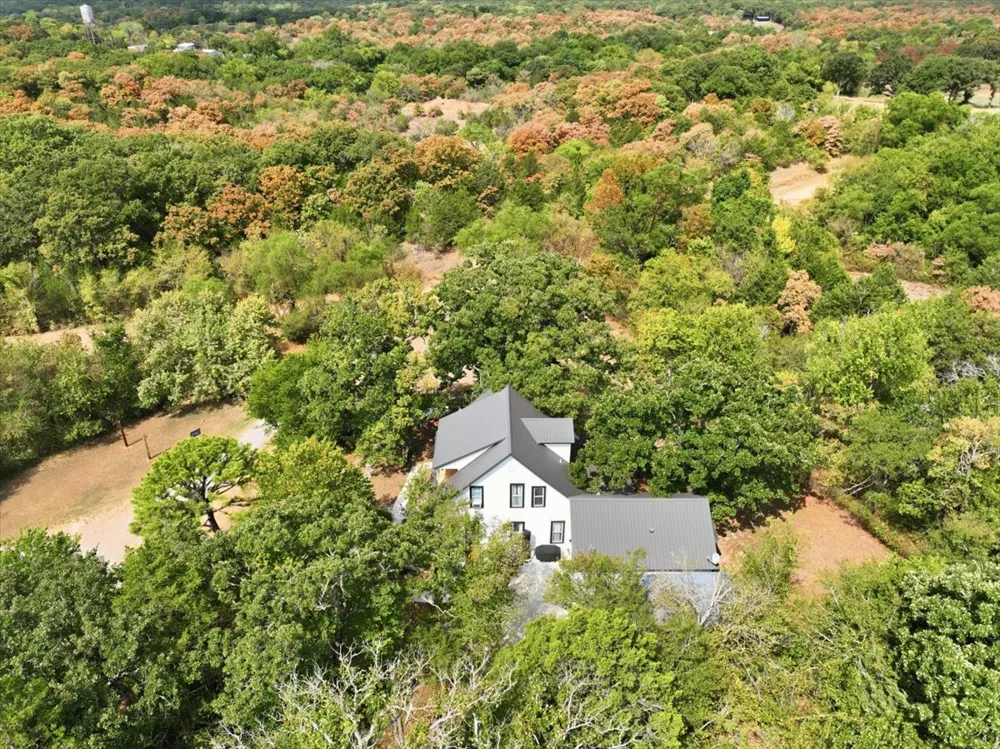 407 Seven Springs Tishomingo, OK 73460