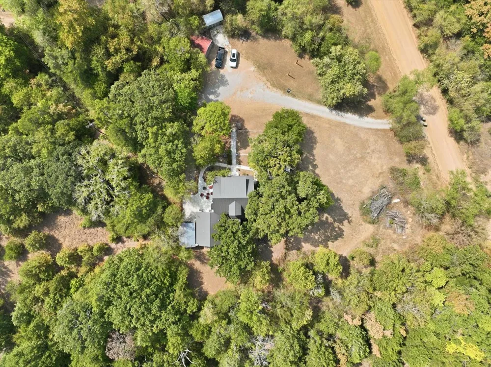 407 Seven Springs Tishomingo, OK 73460