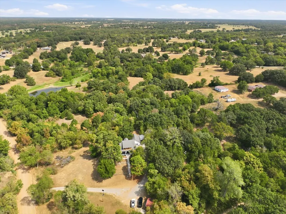 407 Seven Springs Tishomingo, OK 73460