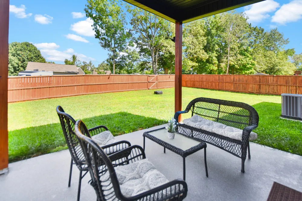 2437 Bucklin Drive Clarksville, TN 37042